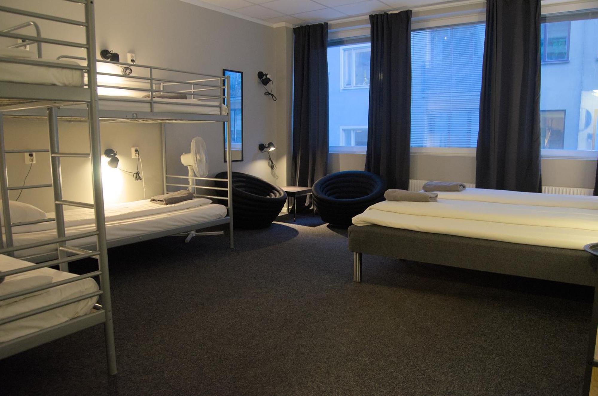 Familjerum med eget badrum